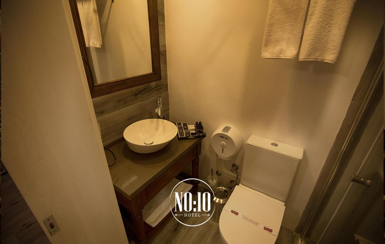 No 10 Hotel Selçuk Bagian luar foto
